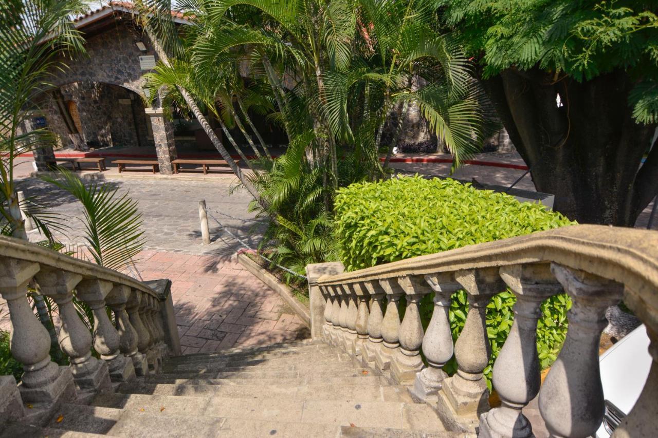 Hotel Coral Cuernavaca Resort & Spa Темикско Екстериор снимка