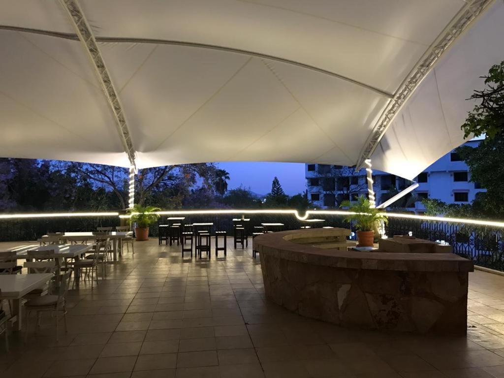 Hotel Coral Cuernavaca Resort & Spa Темикско Екстериор снимка